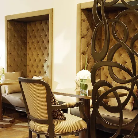 Castille – Starhotels Collezione 5* Parigi