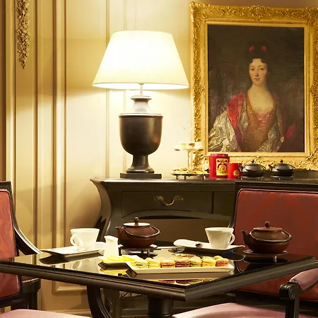 Hotel Castille – Starhotels Collezione