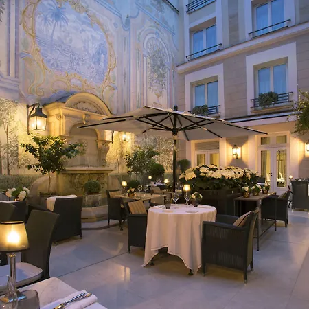 Castille – Starhotels Collezione Hotel