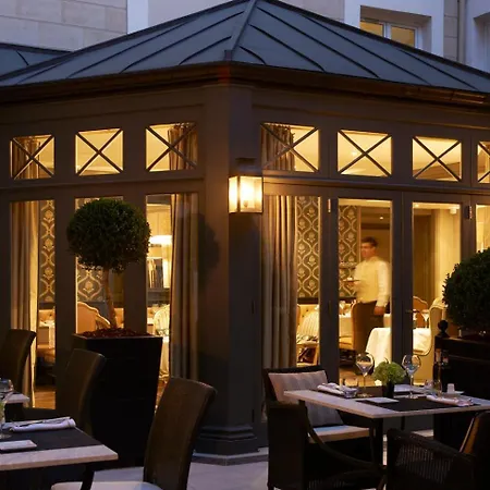 Castille – Starhotels Collezione
