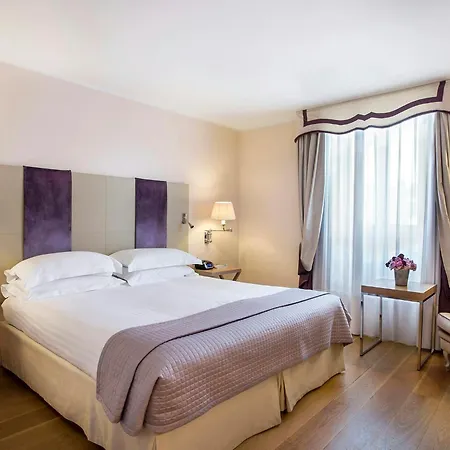 Castille - Starhotels Collezione Hotel Paris