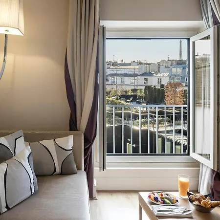 Castille – Starhotels Collezione Hotel