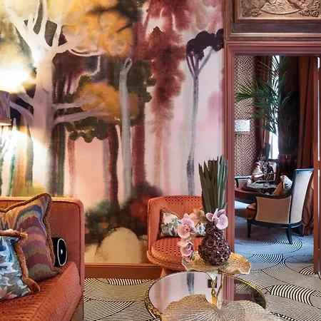 Hotel Castille – Starhotels Collezione 5*