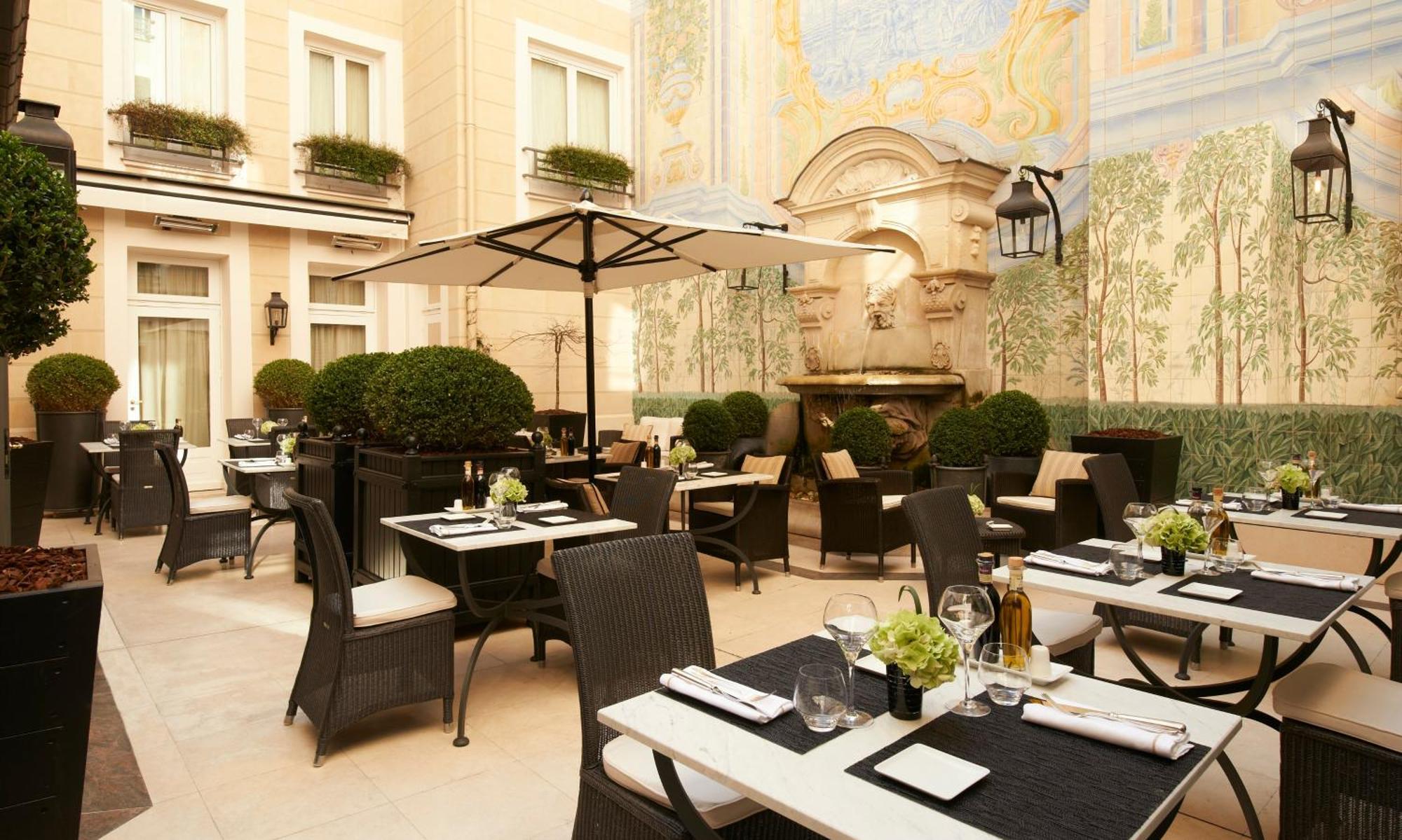 Castille - Starhotels Collezione Hotel 5*